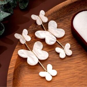 2/$30🌵 White Pearly Acrylic Butterfly Earrings Bohemian Jewelry Gift NEW